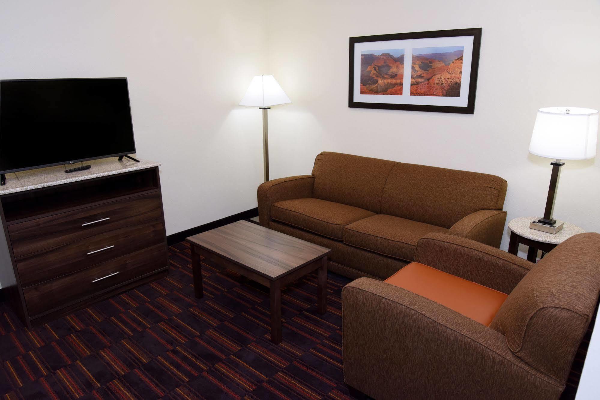 Home Away Kitchen Suites Enid エクステリア 写真